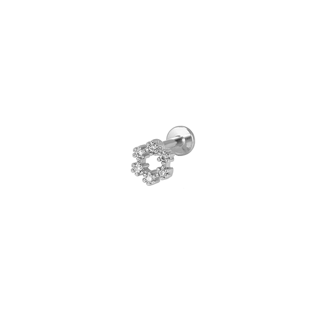 Stainless Steel Exquisite Small Flowers Beautiful Lady Lip Ring